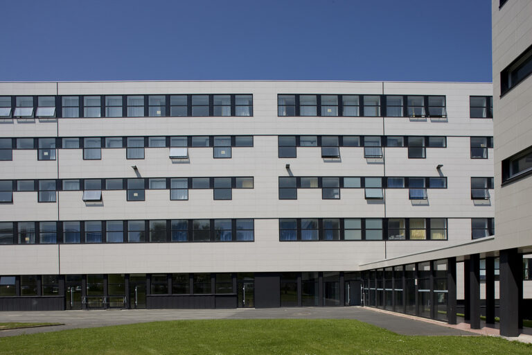 lycee-rabelais-equipement-saint-brieuc-ada-architecture